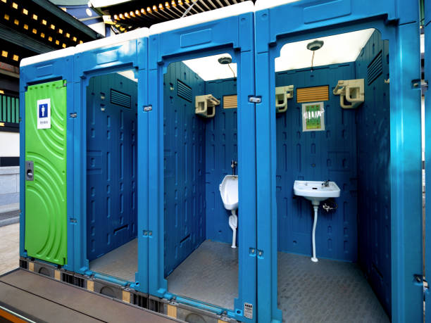 Portable restroom solutions in Lemon Hill, CA